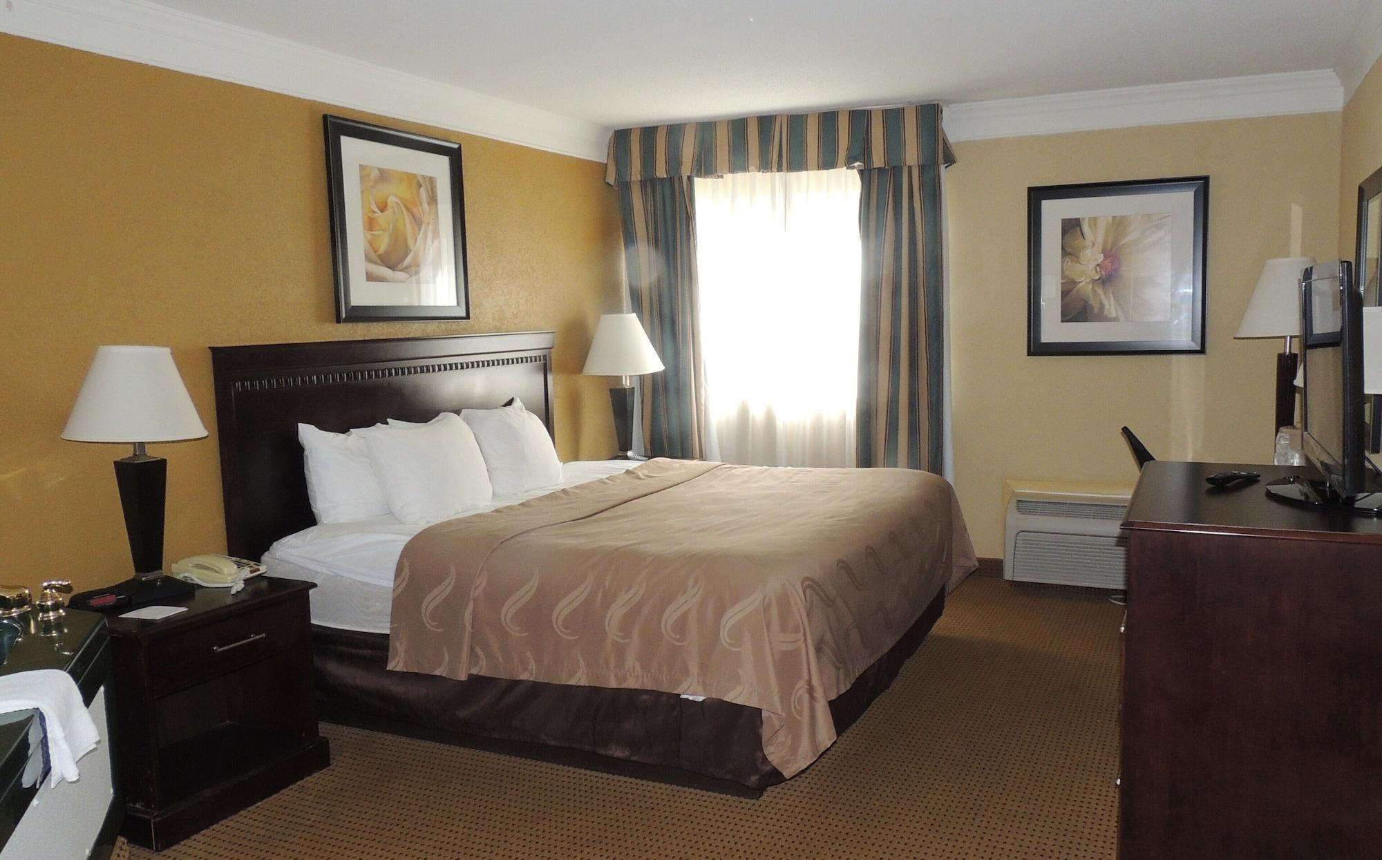 Quality Inn And Suites Fairgrounds - Syracuse Seneca Knolls Extérieur photo