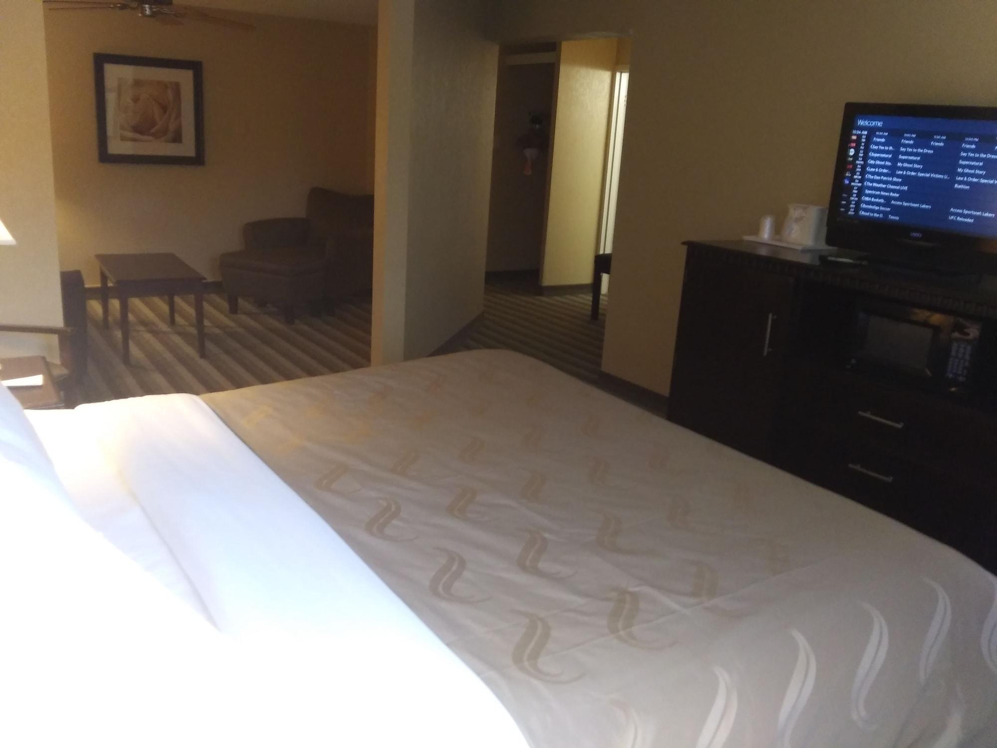 Quality Inn And Suites Fairgrounds - Syracuse Seneca Knolls Extérieur photo