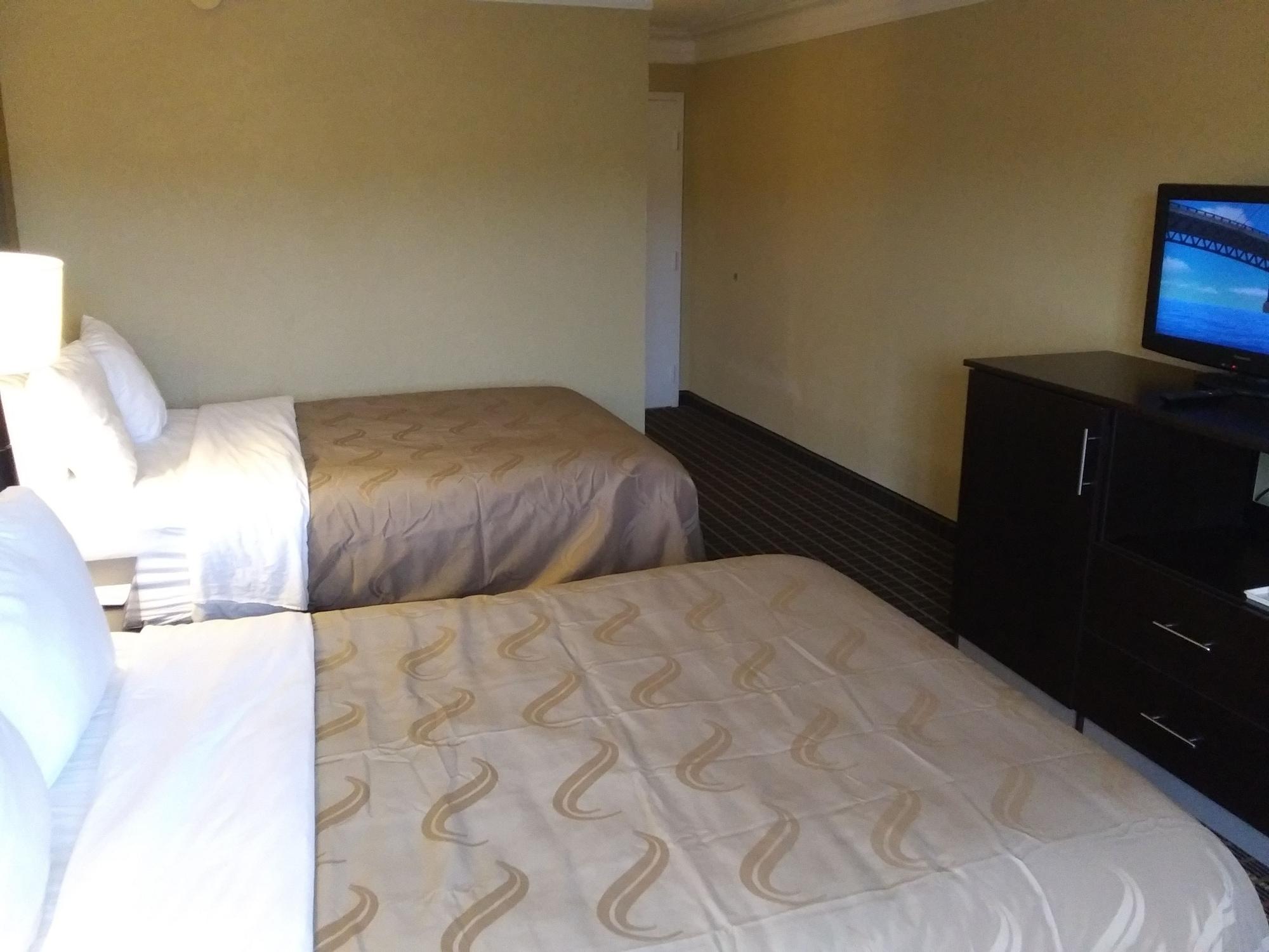 Quality Inn And Suites Fairgrounds - Syracuse Seneca Knolls Extérieur photo