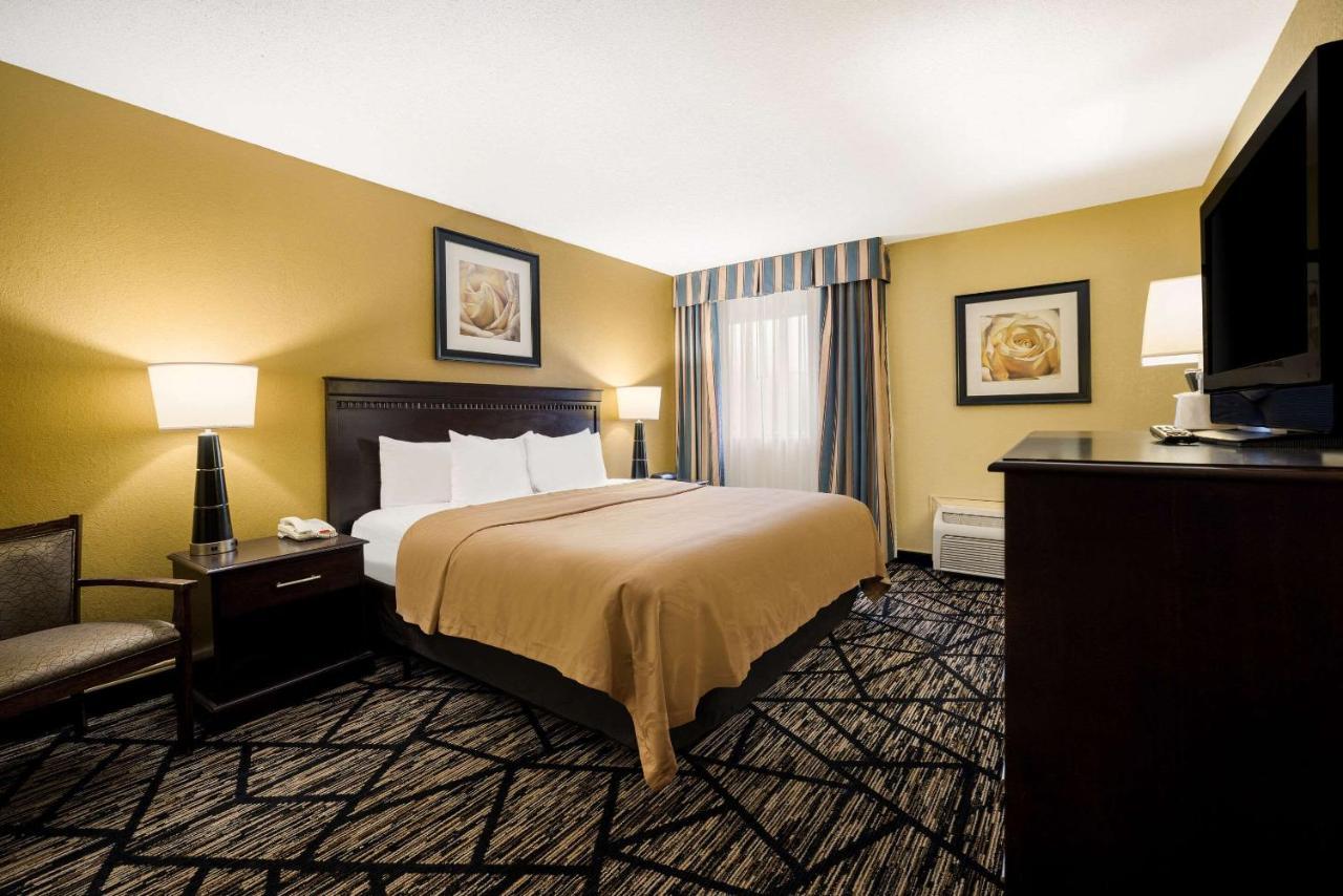 Quality Inn And Suites Fairgrounds - Syracuse Seneca Knolls Extérieur photo