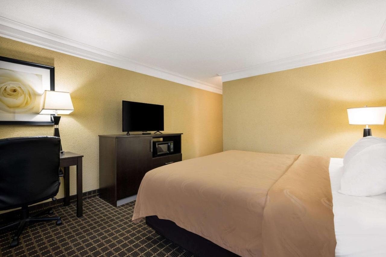 Quality Inn And Suites Fairgrounds - Syracuse Seneca Knolls Extérieur photo