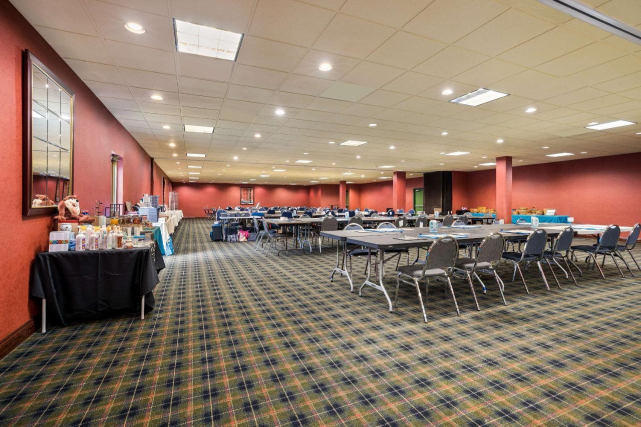 Quality Inn And Suites Fairgrounds - Syracuse Seneca Knolls Extérieur photo